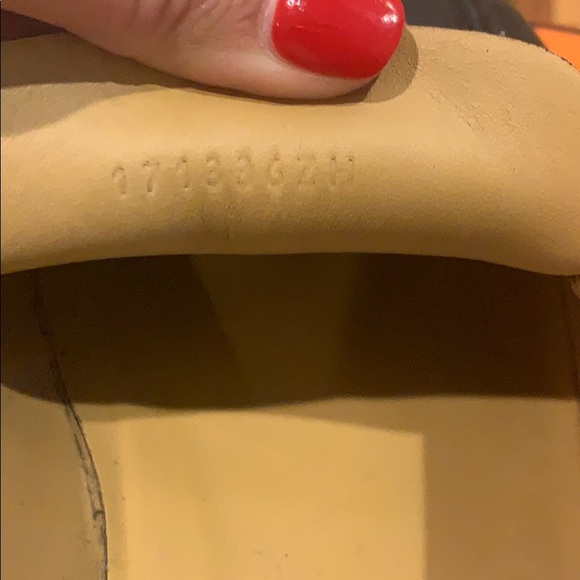 HERMES Authentic Shoes - Picture 7 of 7